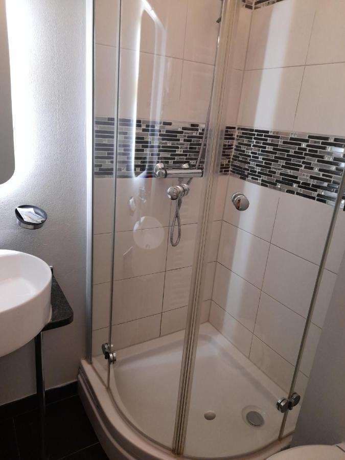Hotel Erdmannshoehle Hasel Im Suedschwarzwald Extérieur photo